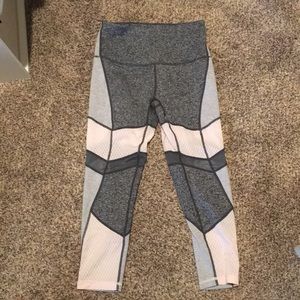 Perfect condition cropped Zella leggings